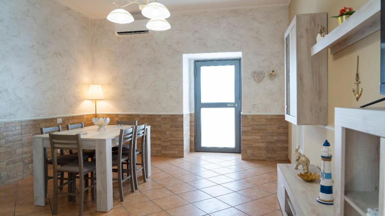 238 House Apartment